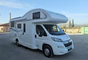 MC Louis Glamys 326G Citroen autocaravana 6 plazas 140cv.