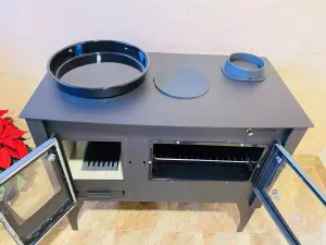 4-E ESTUFA DE LEÑA CON HORNO Y COCINA