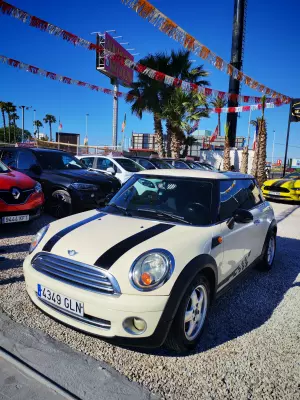 Mini One 1.4i (95cv).