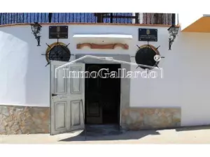 Commercial en Totalán