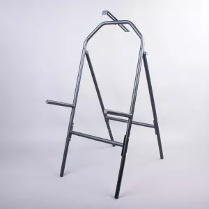 SOPORTE METÁLICO ALTO PARA ESTANTE DE TIRO CON ARCO