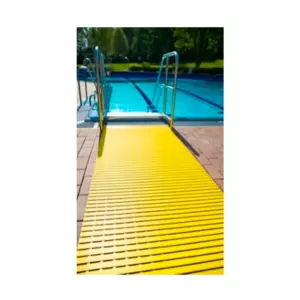 SUELO LAMAS PLASTICO ROLLO 10 Mts. Ancho 100 cms.