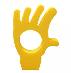 TAPIZ CON FORMA DE MANO - AMARILLO,