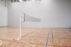 Juego postes voleibol de aluminio de Ø 90 mm en forma de L