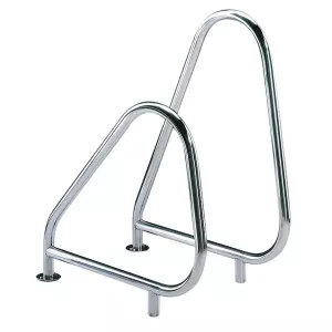 Escalera Asimétrica SALIDA PISCINA
