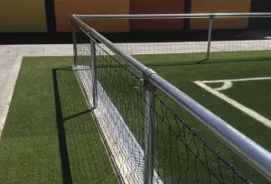 Barandilla perimetral campo de fútbol