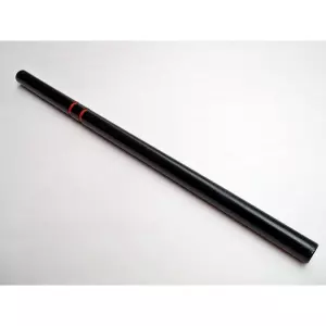 Baston de escrima negro.