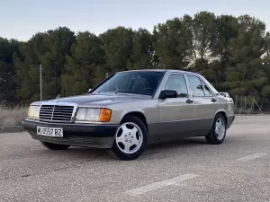 MERCEDES-BENZ 190 D 2.5 AUTOMÁTICO (W201)