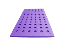 TAPIZ BEBÉ CON ORIFICIOS TERMOCONFORMADO PEQUEÑO. 100X50X2 CM. FLG-E.