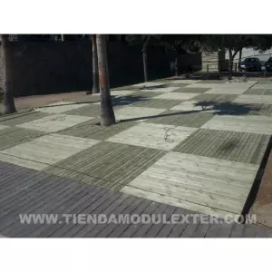 Tarimas de madera con estructura BARES TERRAZAS EXTERIORES