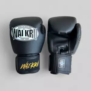 Wai Kru Muay Thai Gloves Semi Leather BG-1 Negro GUANTES