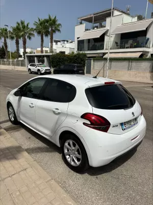 PEUGEOT 208 ACTIVE 75CV DIESEL