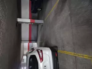 SE VENDEN PLAZAS DE GARAJE EN EL CTRO.CIAL RADAZUL