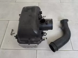 Caja Filtro Aire Toyota MR2 17700-22090