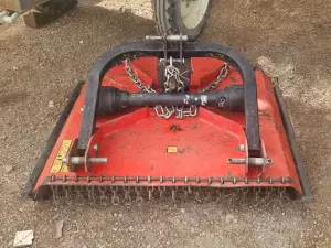 DESBROZADORA DE CADENAS DE 1 M.