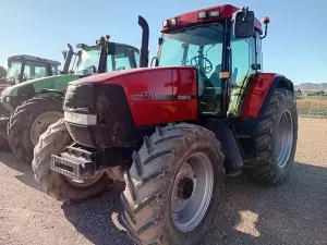 TRACTOR CASE MX 110.