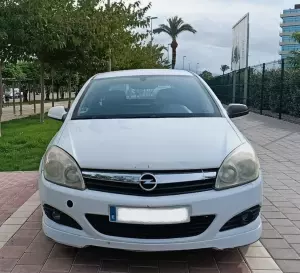 Se vende Opel Astra  Motor 1.7 cdti 100cv