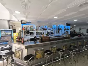ZONA SANT MARTI BAR RESTAURANTE TRASPASO
