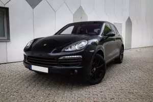 Se vende Porsche Cayenne 4.8 V8 400cv Full Equip