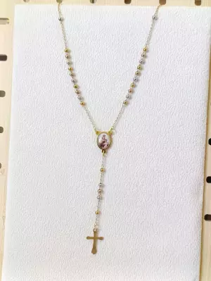 Collar Rosario con la virgen del carmen acero