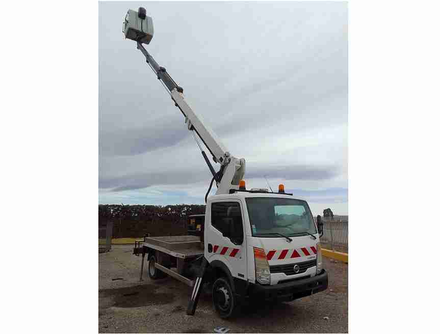 NISSAN CABSTAR 35.11 CON CESTA DE 18 M.