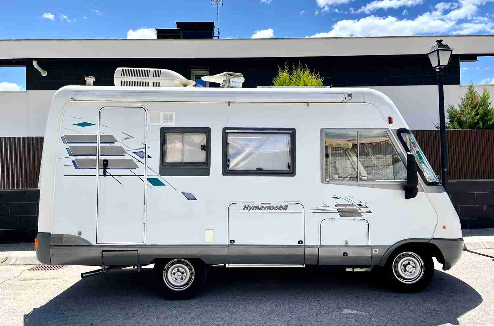 Compro autocaravanas y caravanas