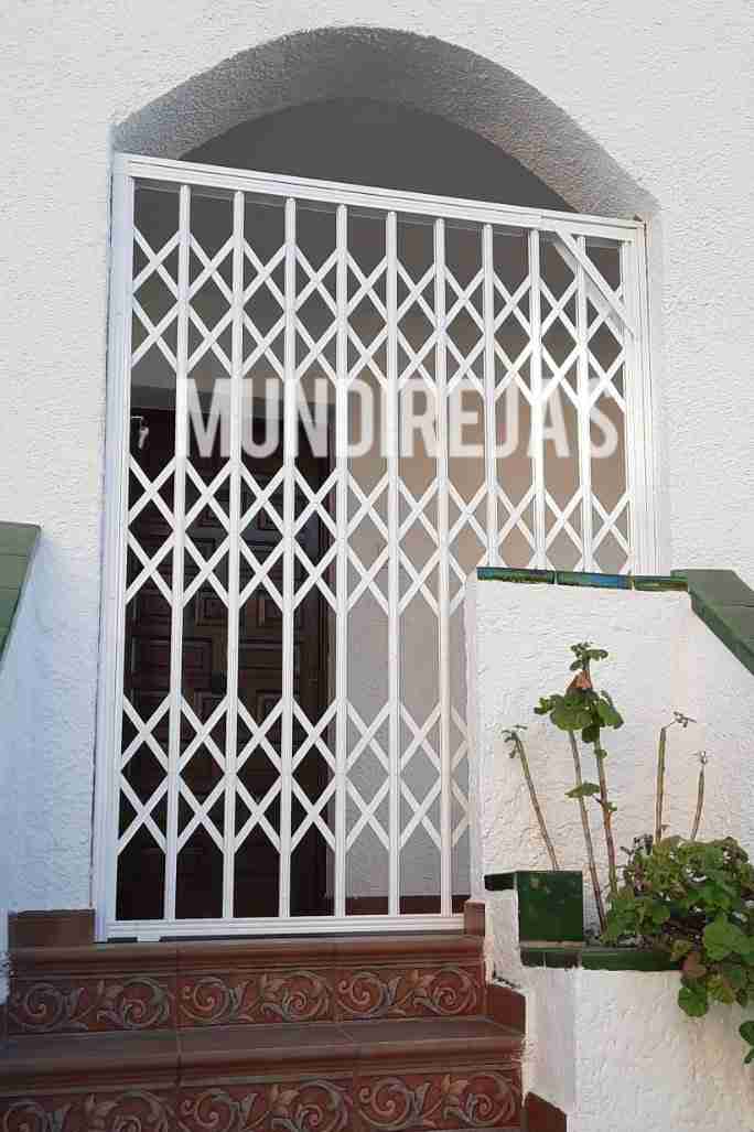 Rejas de acordeon