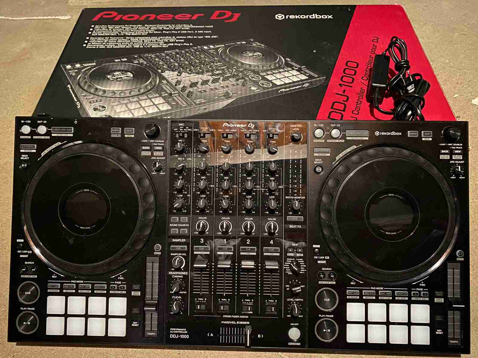 Venta de Equipos DJ Pioneer - Controladores, Mezcladores y Reproductores Originales