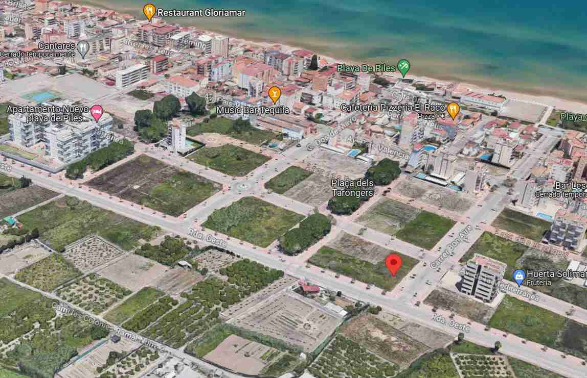Parcela en venta en la playa de Piles. ¡Ocasión!