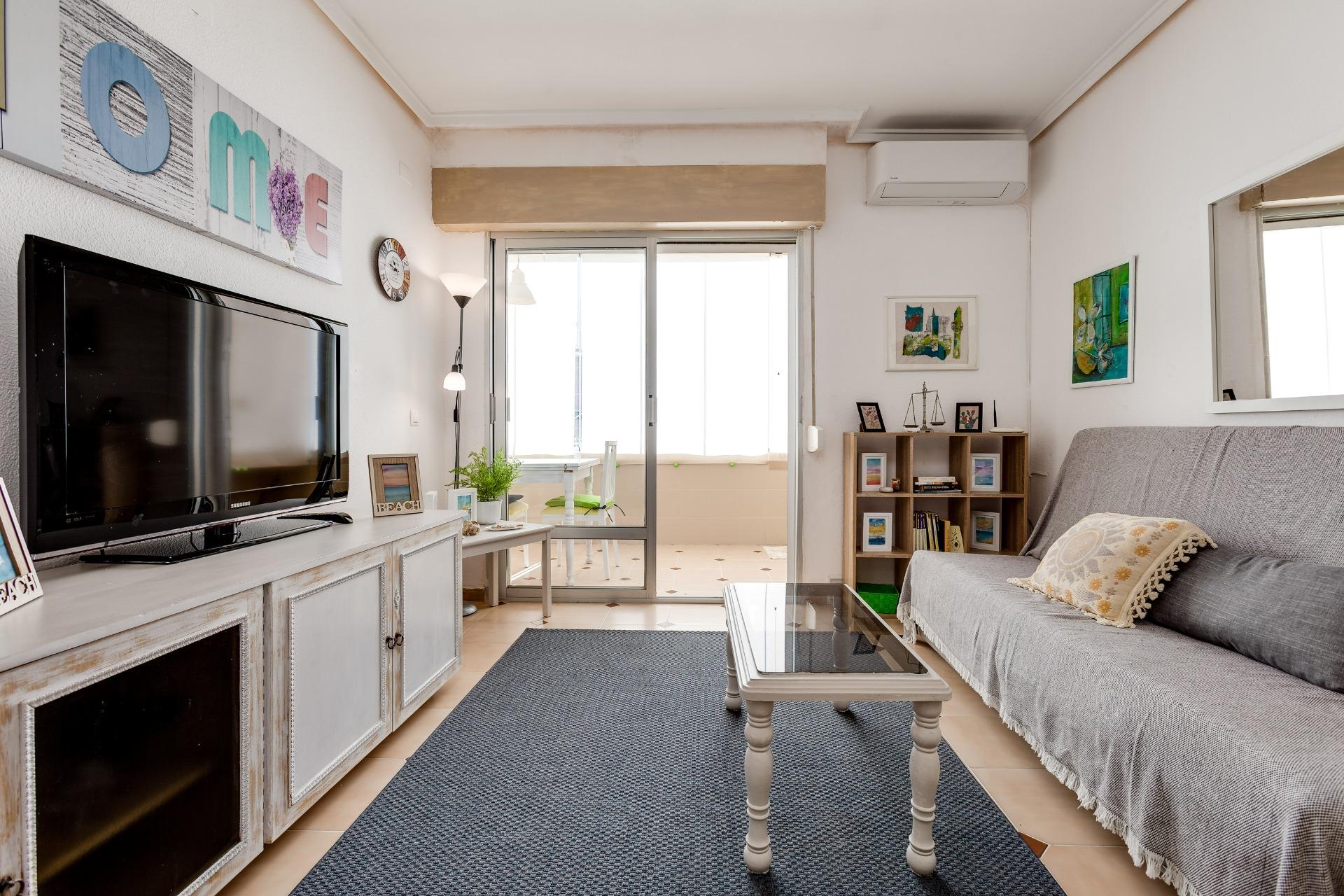 SE ALQUILA APARTAMENTO DE 1 HABITACION  EN LA MATA A 150 METROS DE LA PLAYA EN TORREVIEJA (ALICANTE)