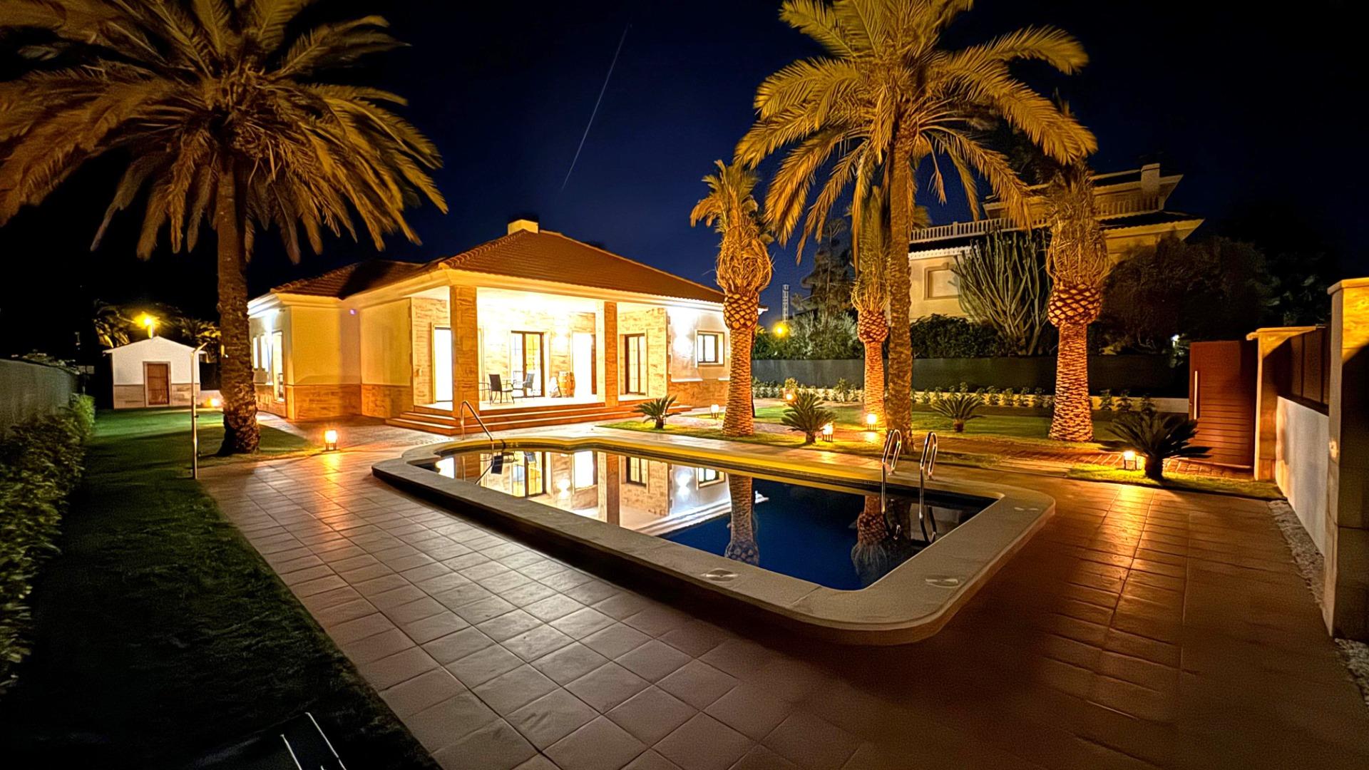 VILLA EN CABO ROIG ( ORIHUELA COSTA) ALICANTE