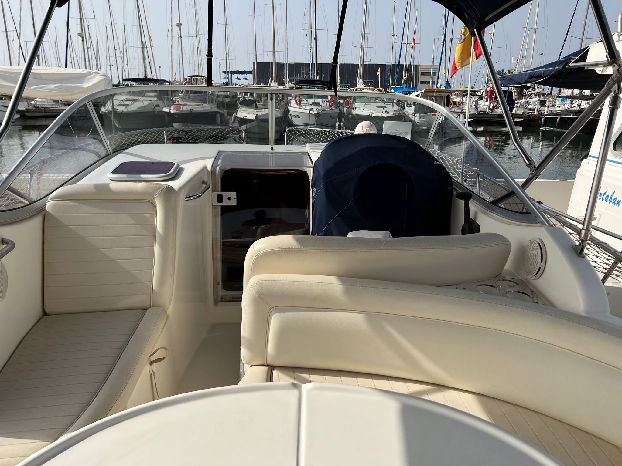 JEANNEAU LEADER 805 IB