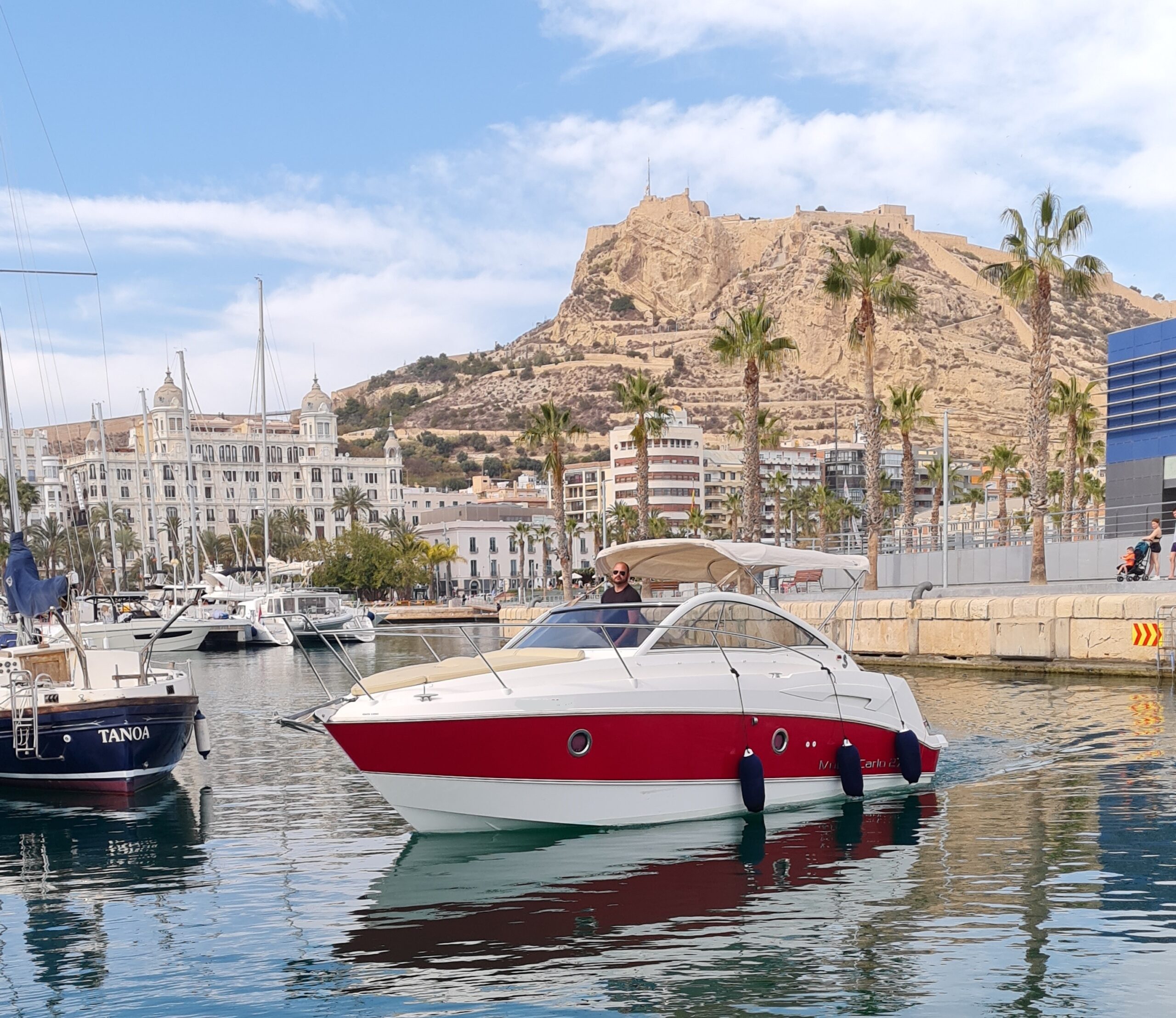 BENETEAU MONTE CARLO 27 (PAUSADO)