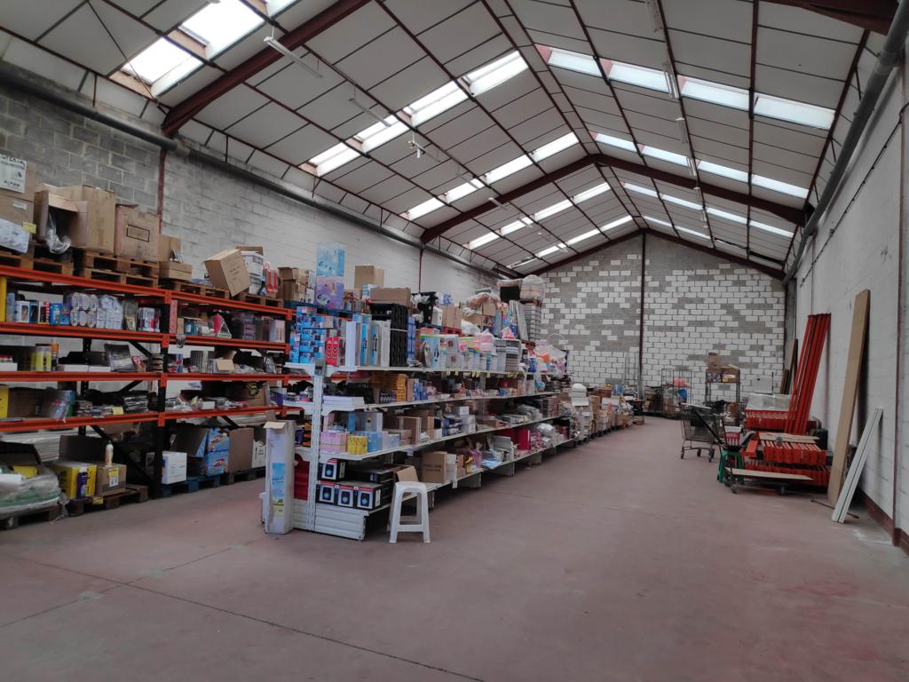 Se alquila Nave Industrial 550m2 totalmente acondicionada