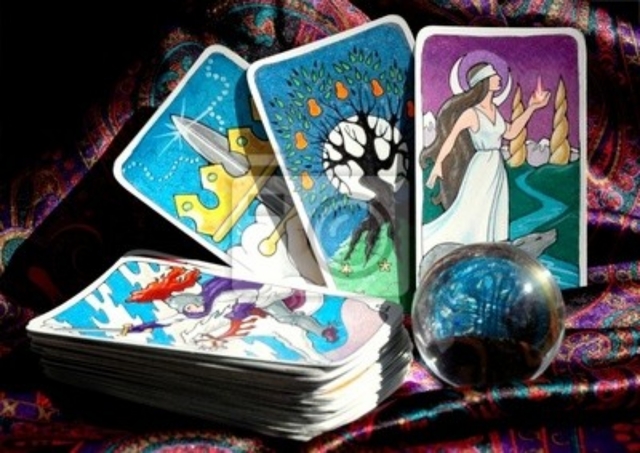 EL TAROT DE JUAN ROUCAM