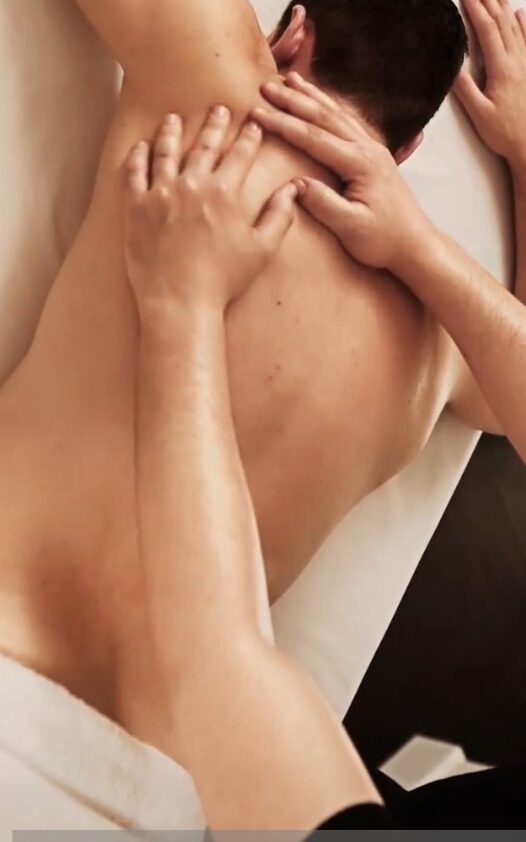 MASAJES RELAJANTES PARA HOMBRES MUJERRES PAREJAS CON PIEDRAS