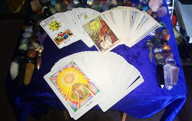 Videncia Real y Tarot con Juan Roucam – Respuestas Claras y Sin Mentiras