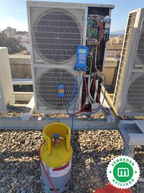 Reparación de máquinas de aire acondicionado y cargas de gas
