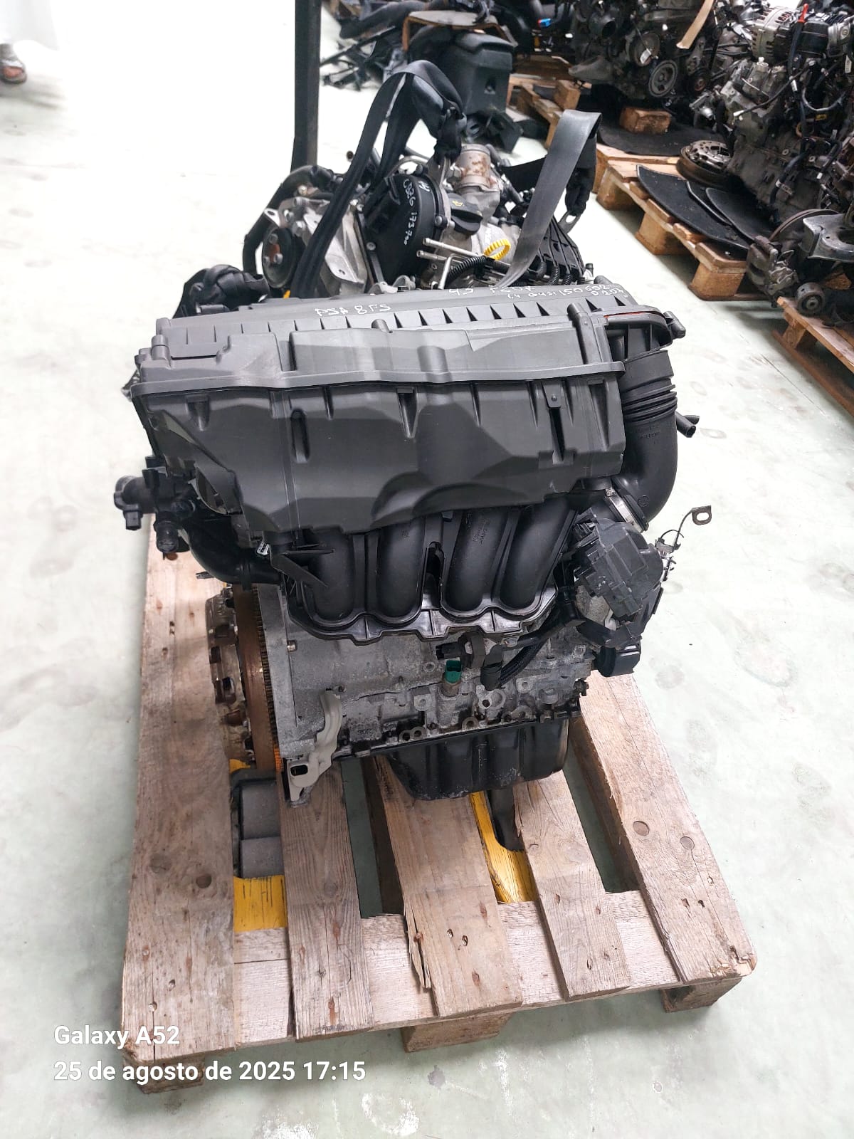 Motor completo peugeot 207 1.4 16v gasolina año 2007 tipo motor G-8FS