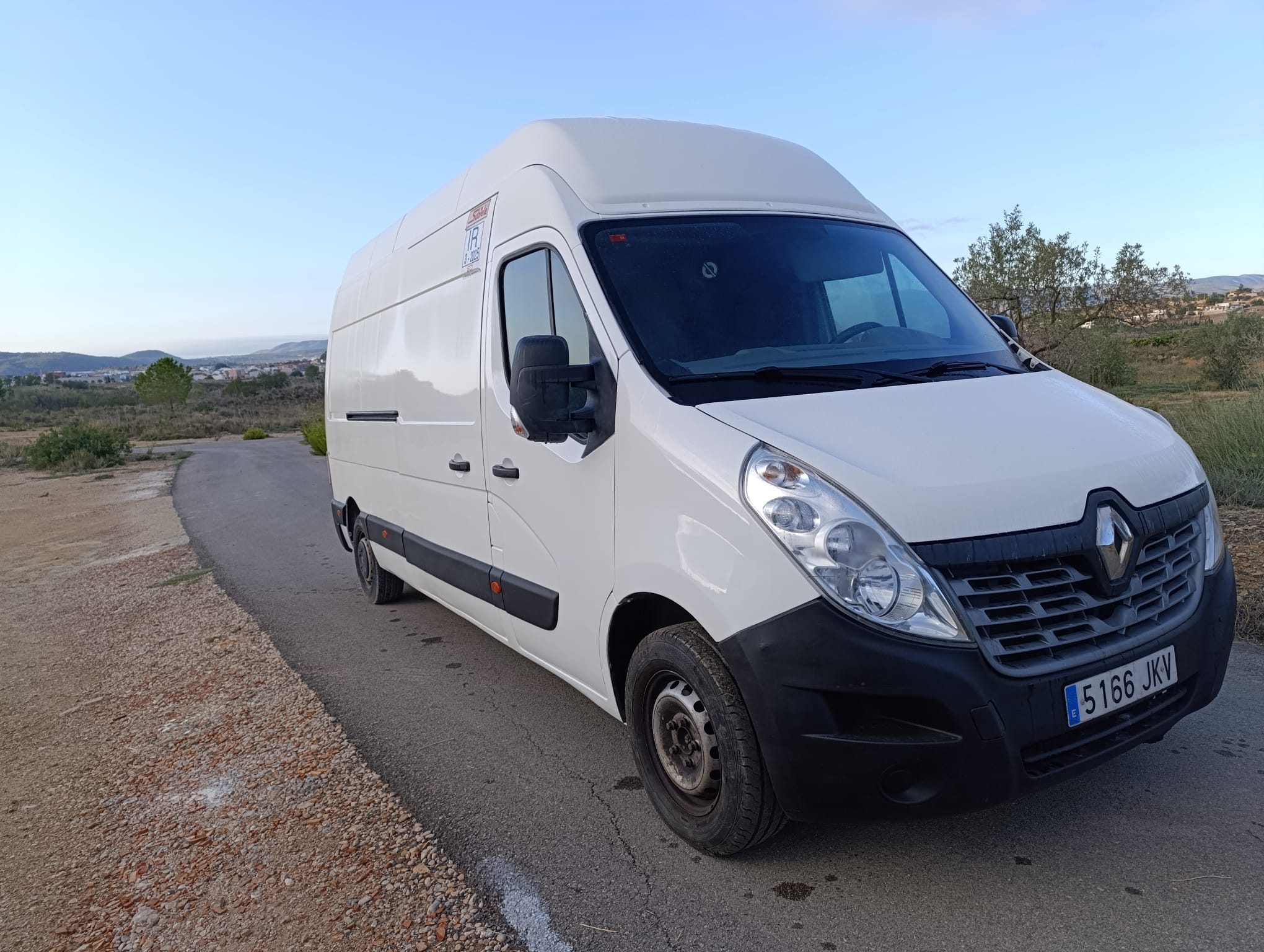 Renault master isotermo con atp 2028