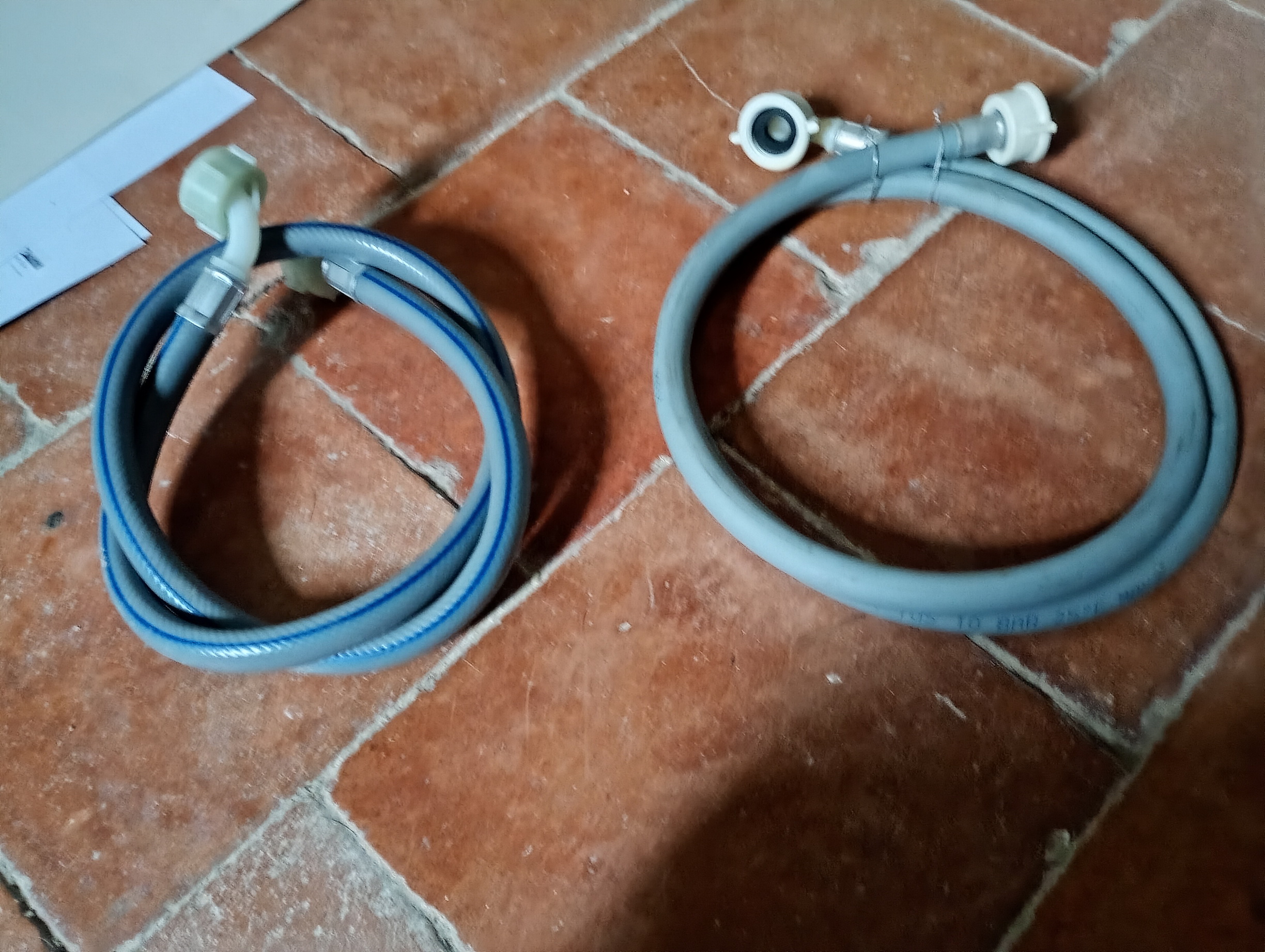 Tubo toma de agua para lavadora
