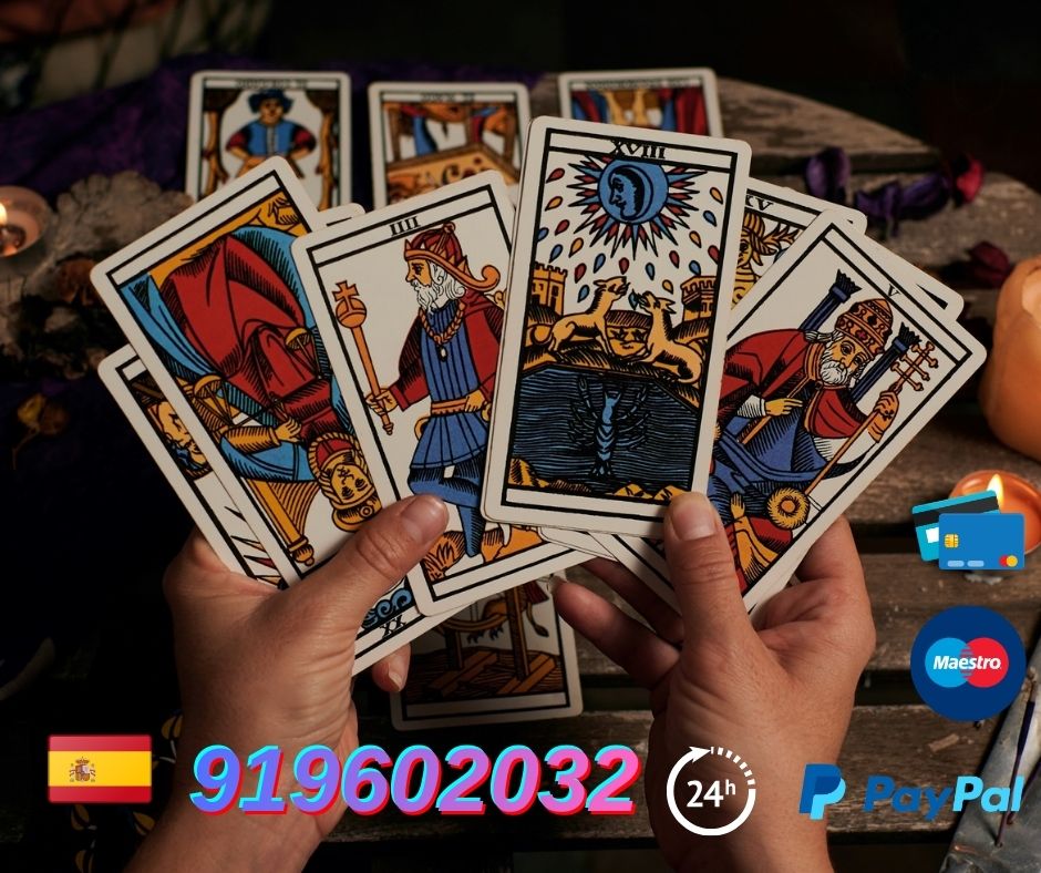 Tarot del Amor y Compatibilidad de Parejas”