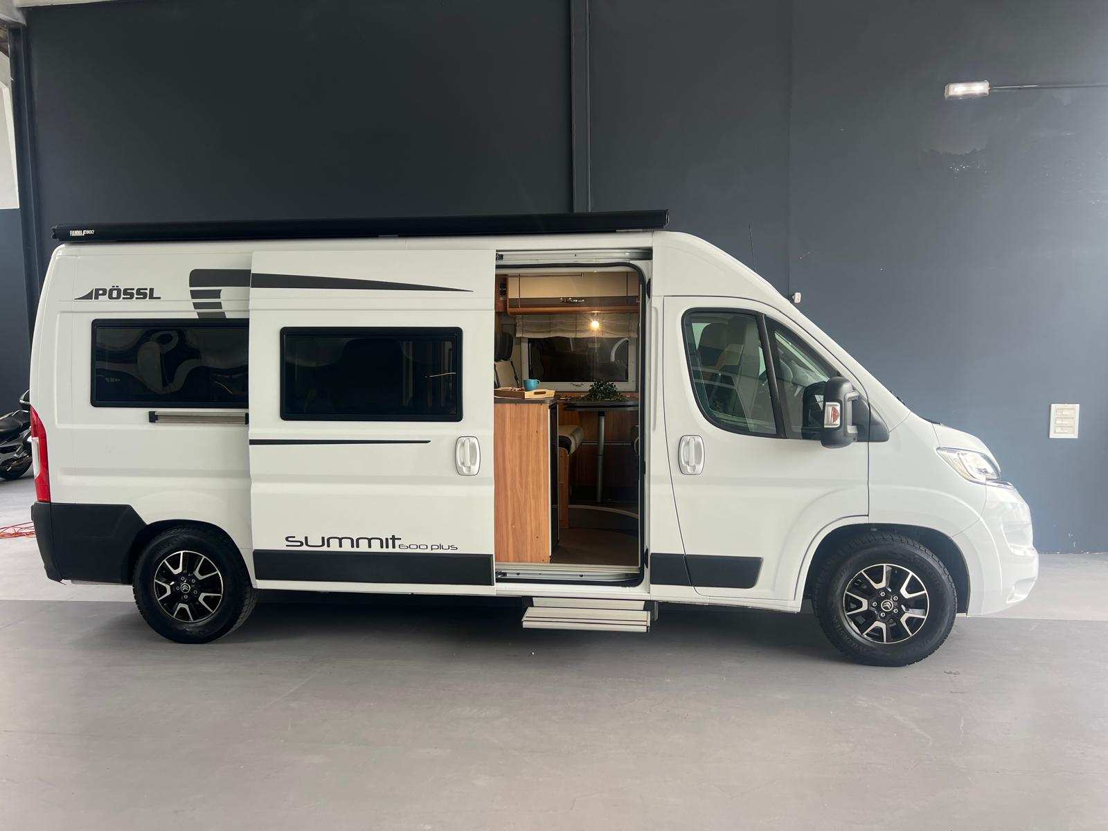 Camper de la marca Possl modelo Summut 600 Plus