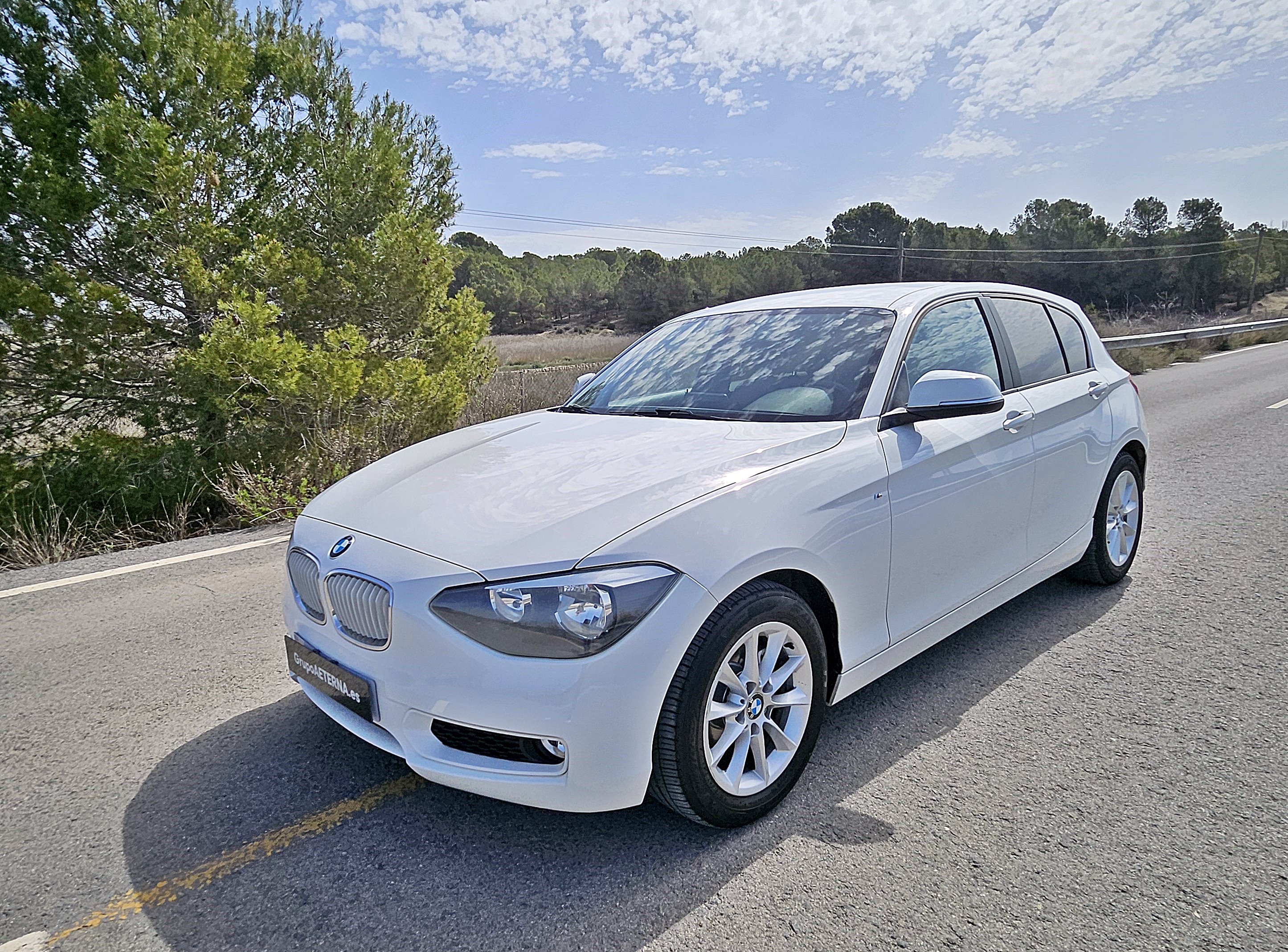 BMW 118D 143CV 5P URBAN 8V Automatic. AÑO: 2012 KM: 204.807.