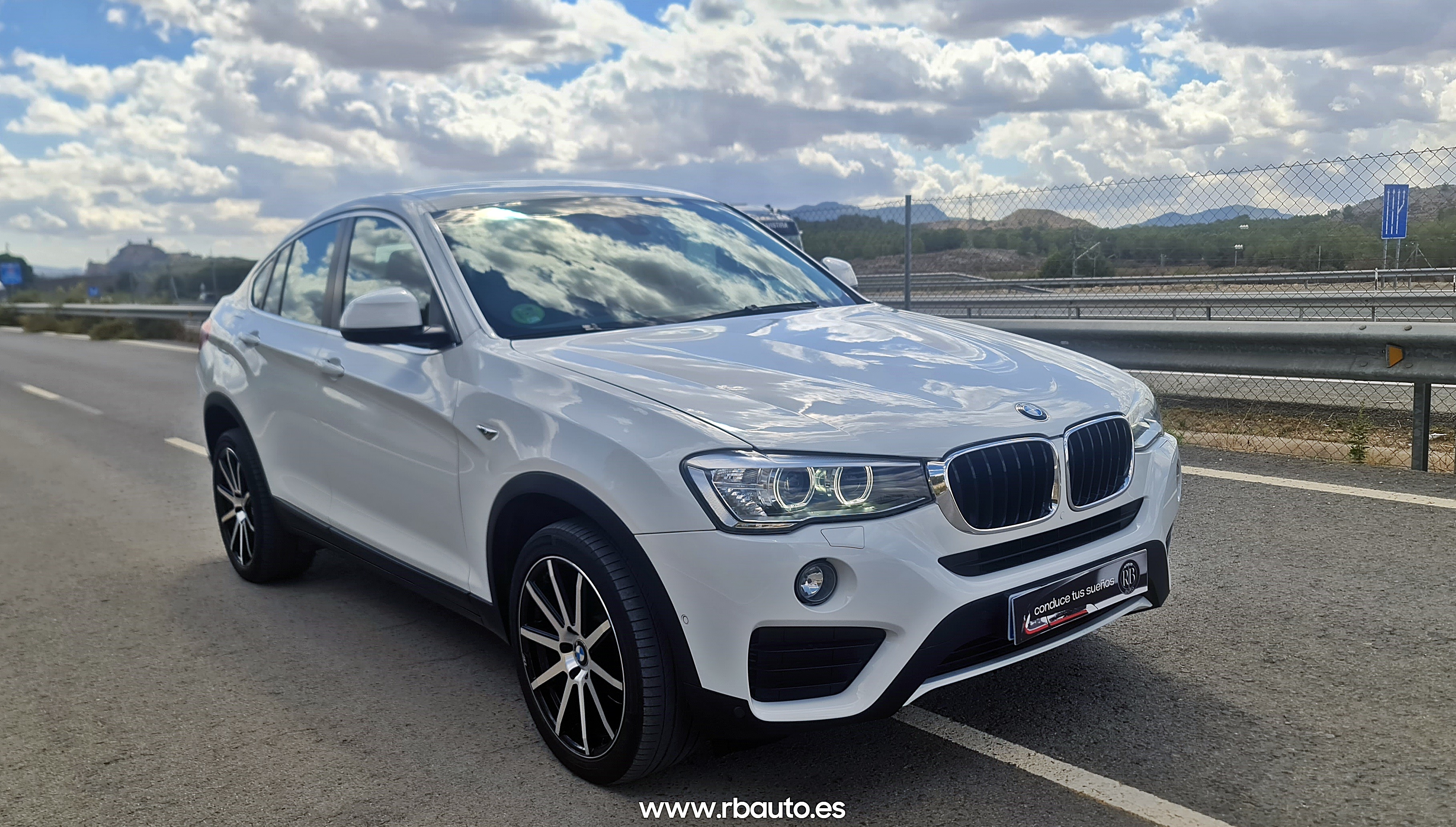 BMW X4 Xdrive 20D auto. 8v. Año 2016. KM: 125.933