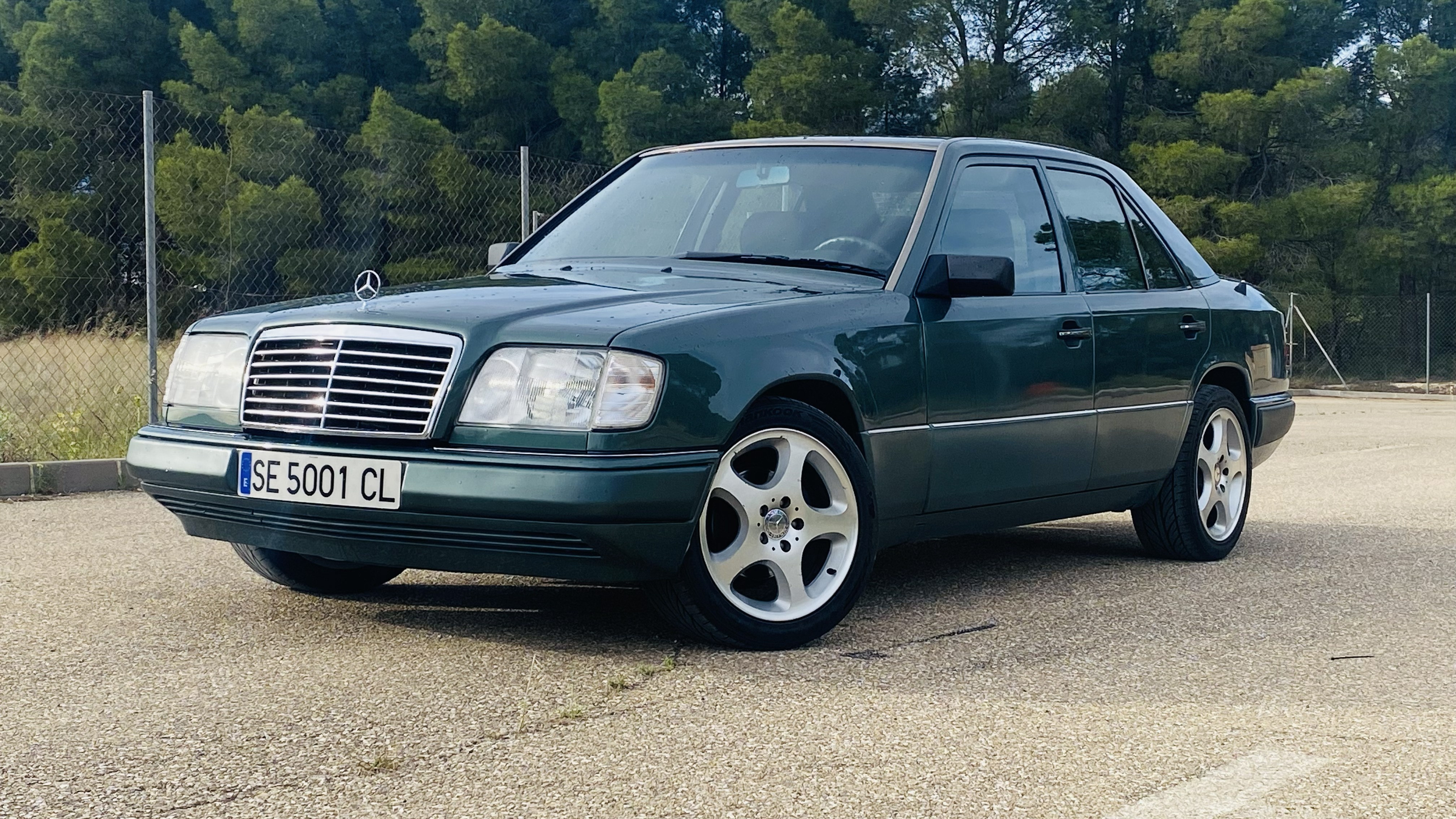 Mercedes-Benz E-300 Diesel Multiválvulas (atmosférico)