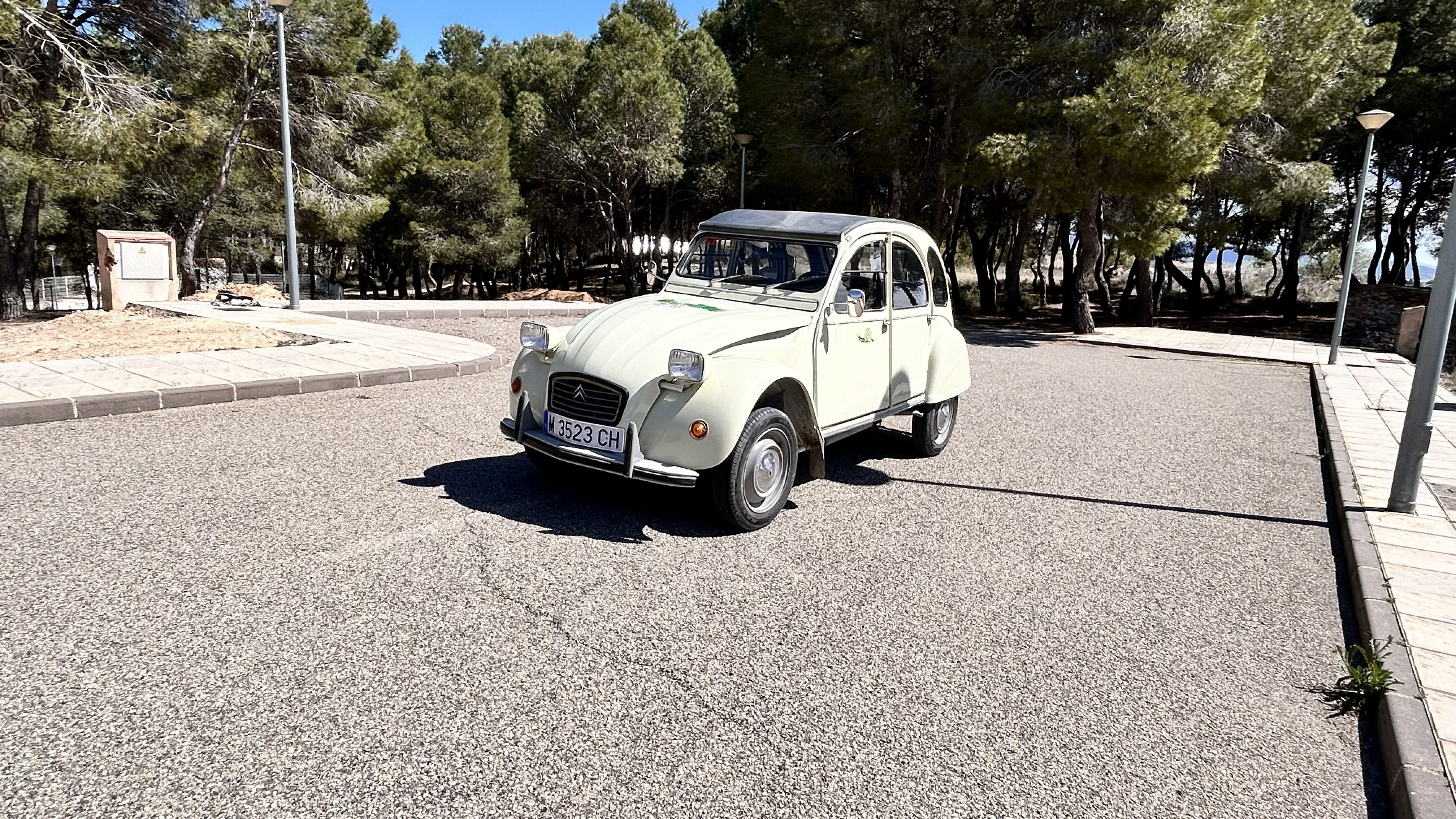 Citroën 2CV – Año 1977