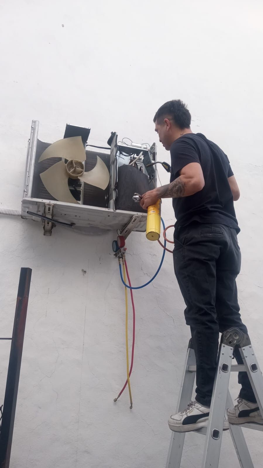 Instalación y reparación de Aires Acondicionados