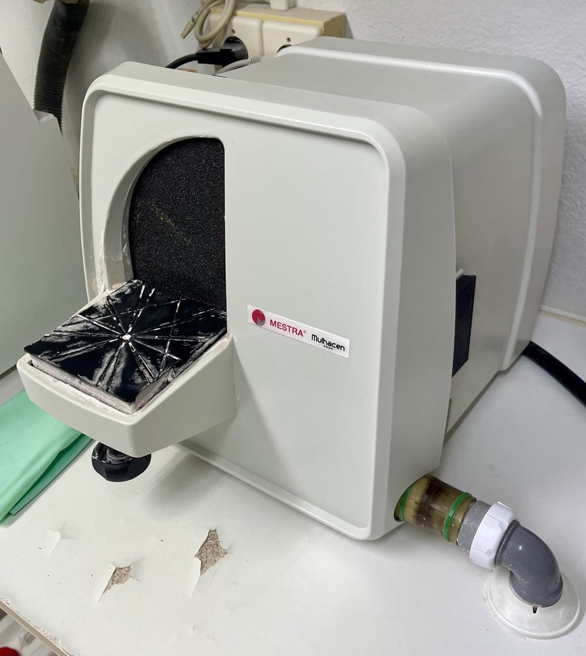LABORATORIO PRÓTESIS DENTAL