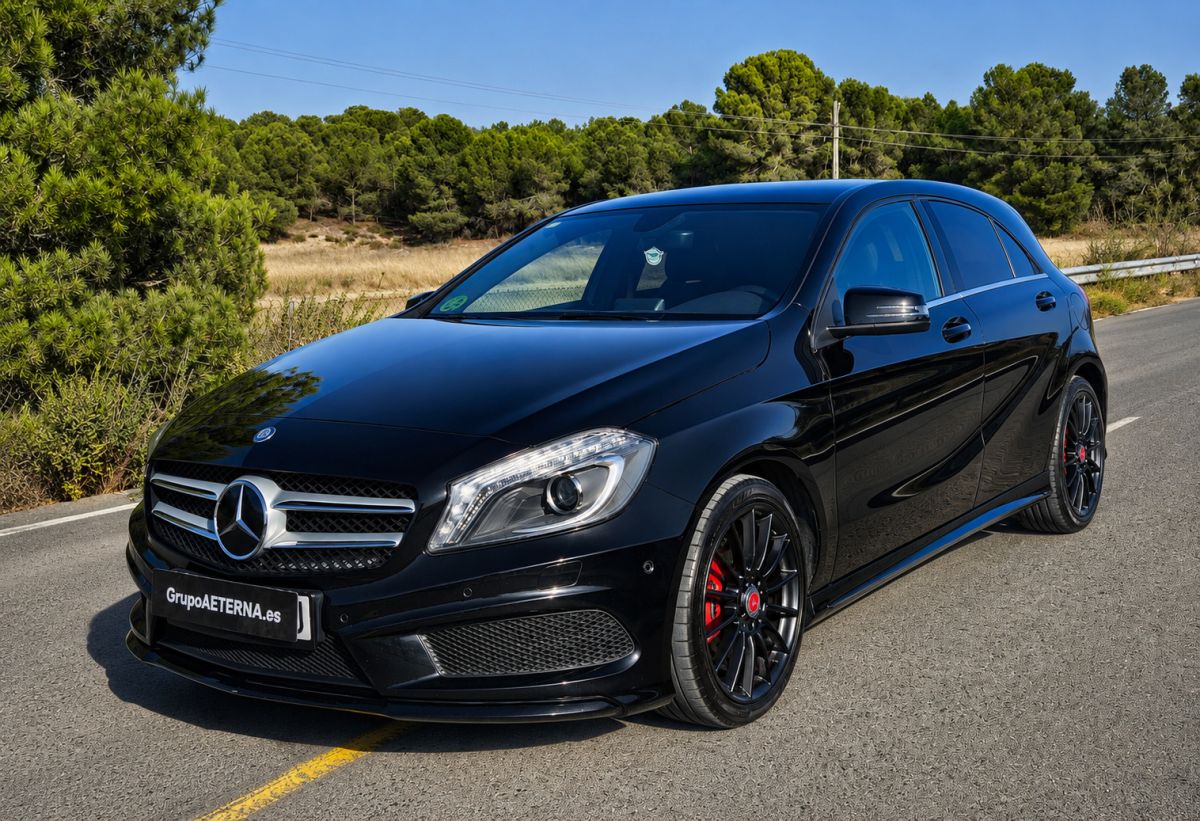 MERCEDES-BENZ A 200 AMG LINE 156 CV – AÑO 2016 – ETIQUETA C